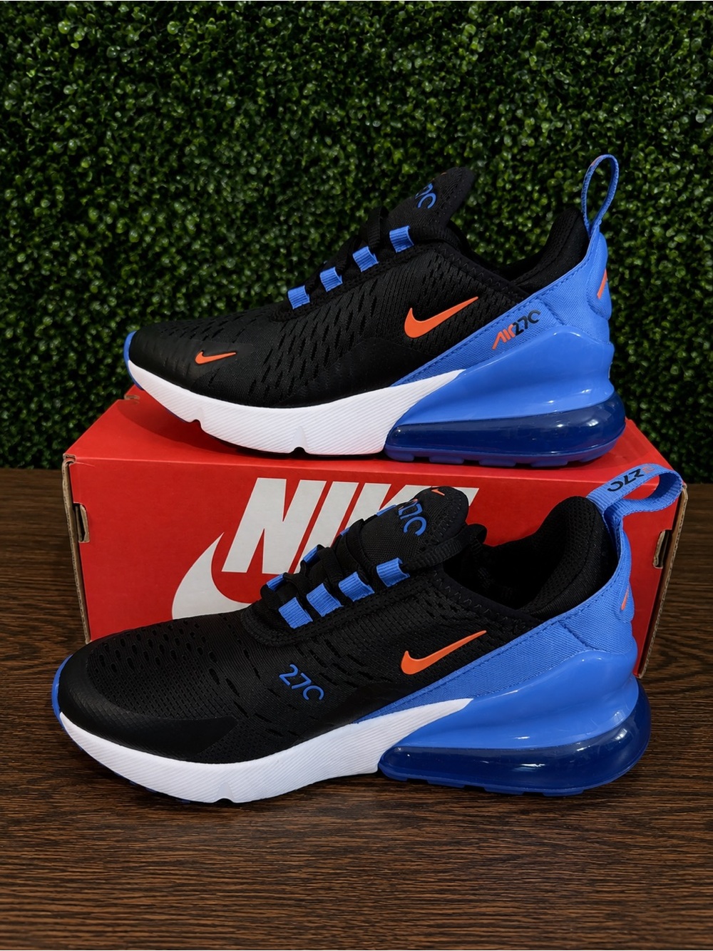 Nike Air Max 270 Black Turf Orange-Blue Crystal Colorway in Size 3.5youth NEW